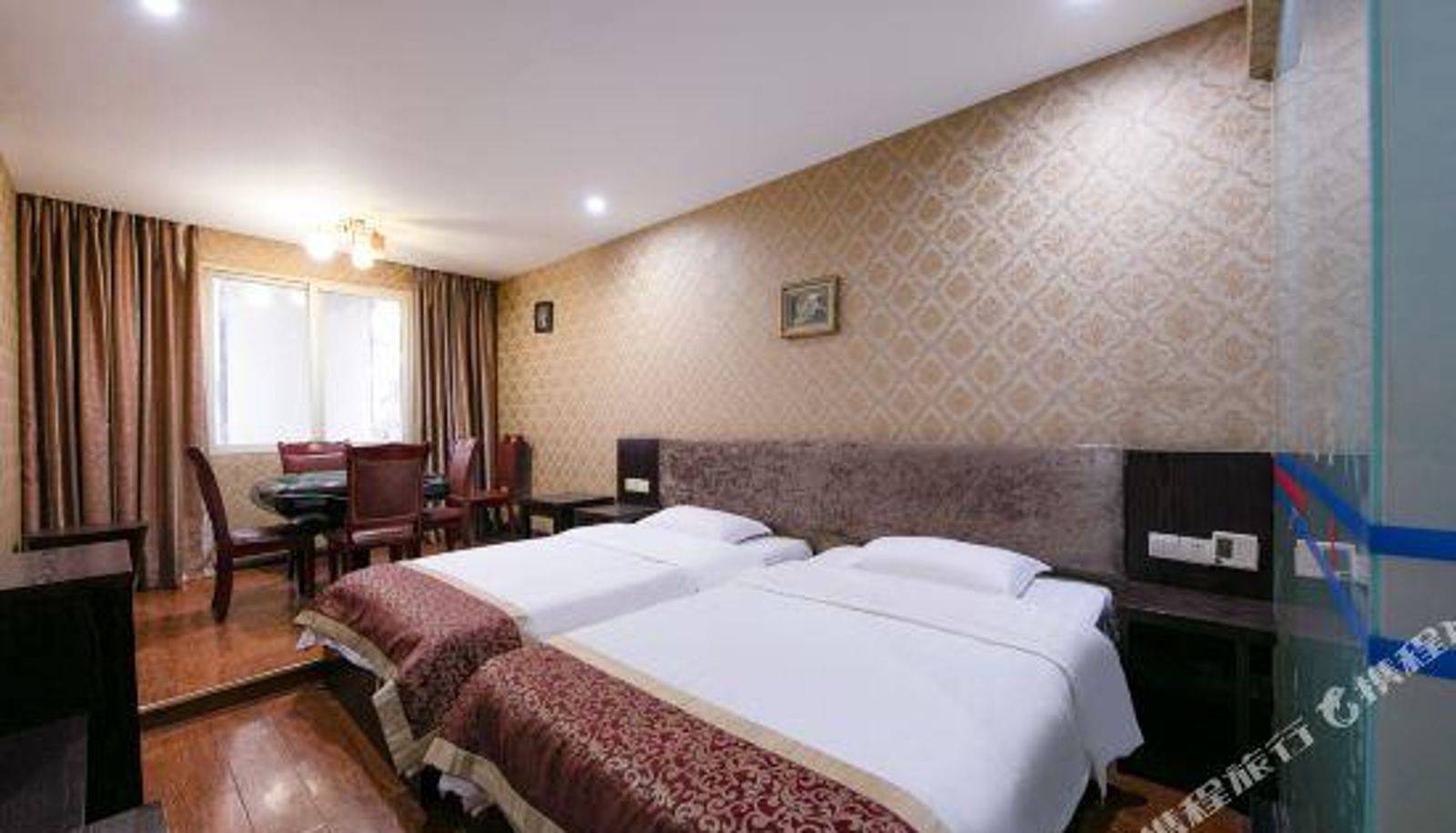 Kamer - Chongqing Junyuan Hotel (Shixin Road Subway Station store)