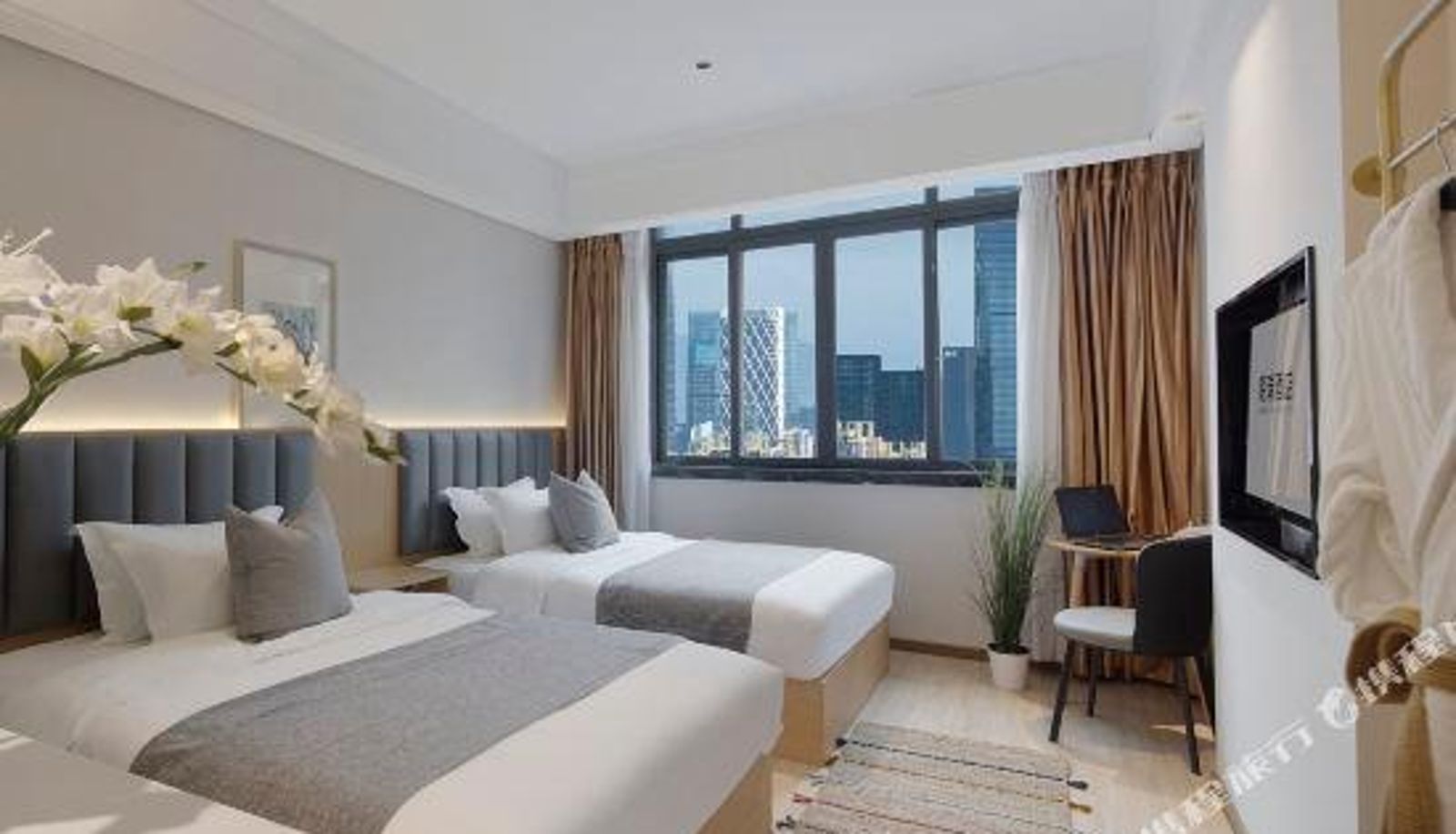 Chambre - Lary Commercial Hotel