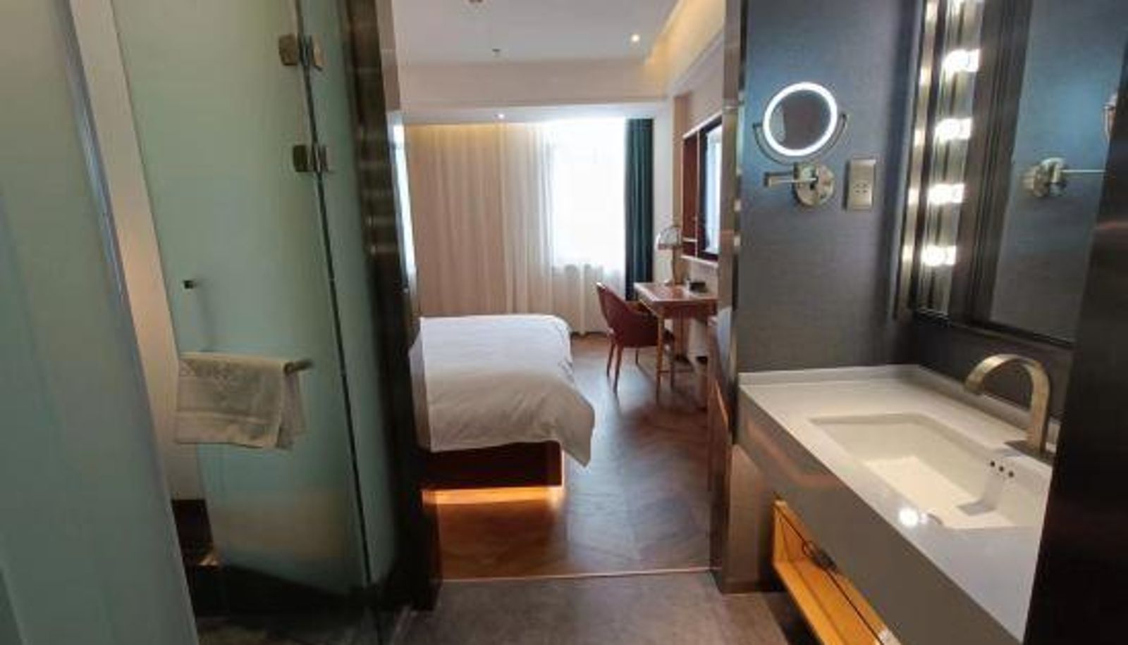 Camera - Zhe Fei Hotel (Tianjin South Station Branch)