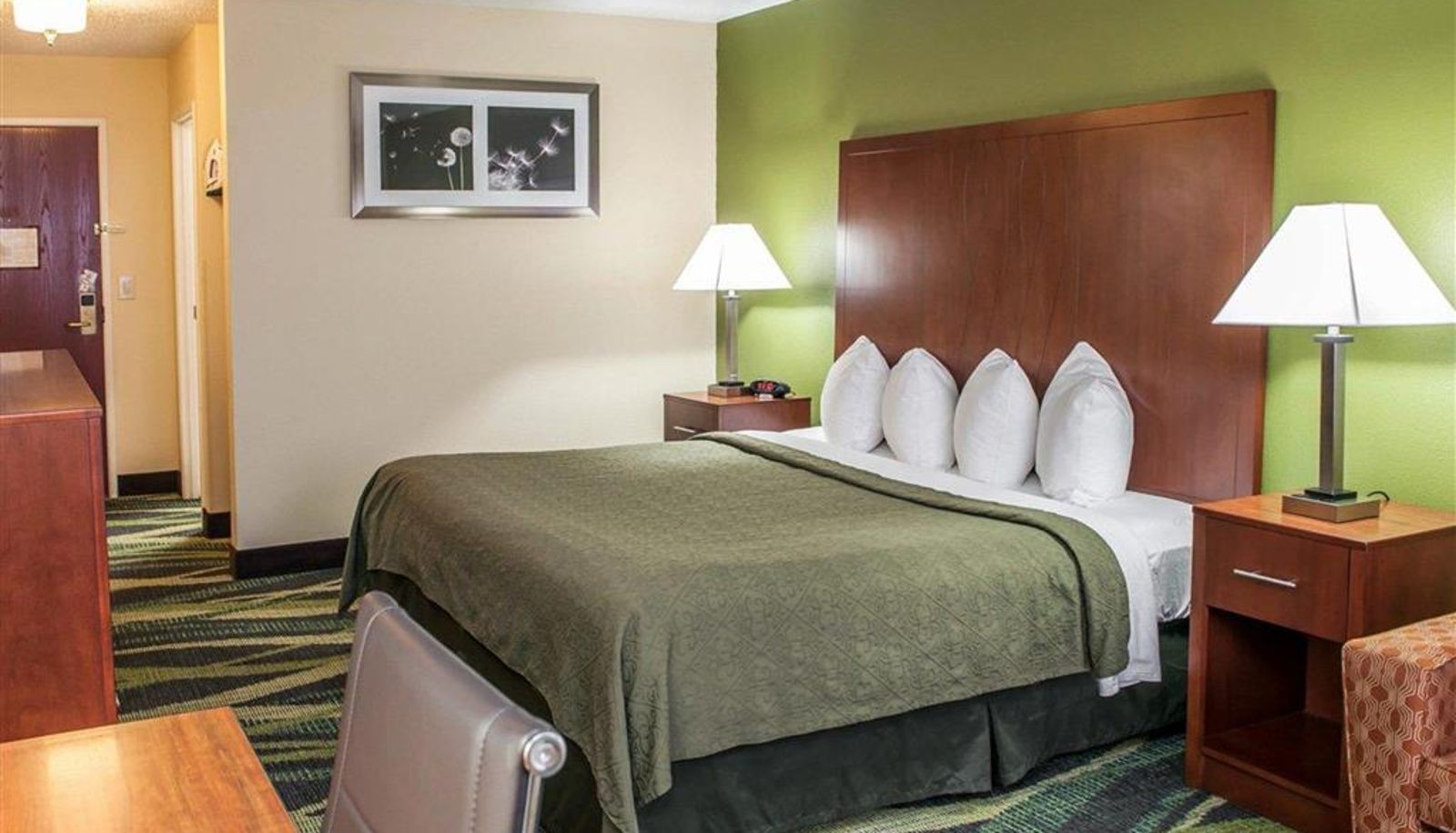 Zimmer - Quality Inn & Suites South Bend Airport