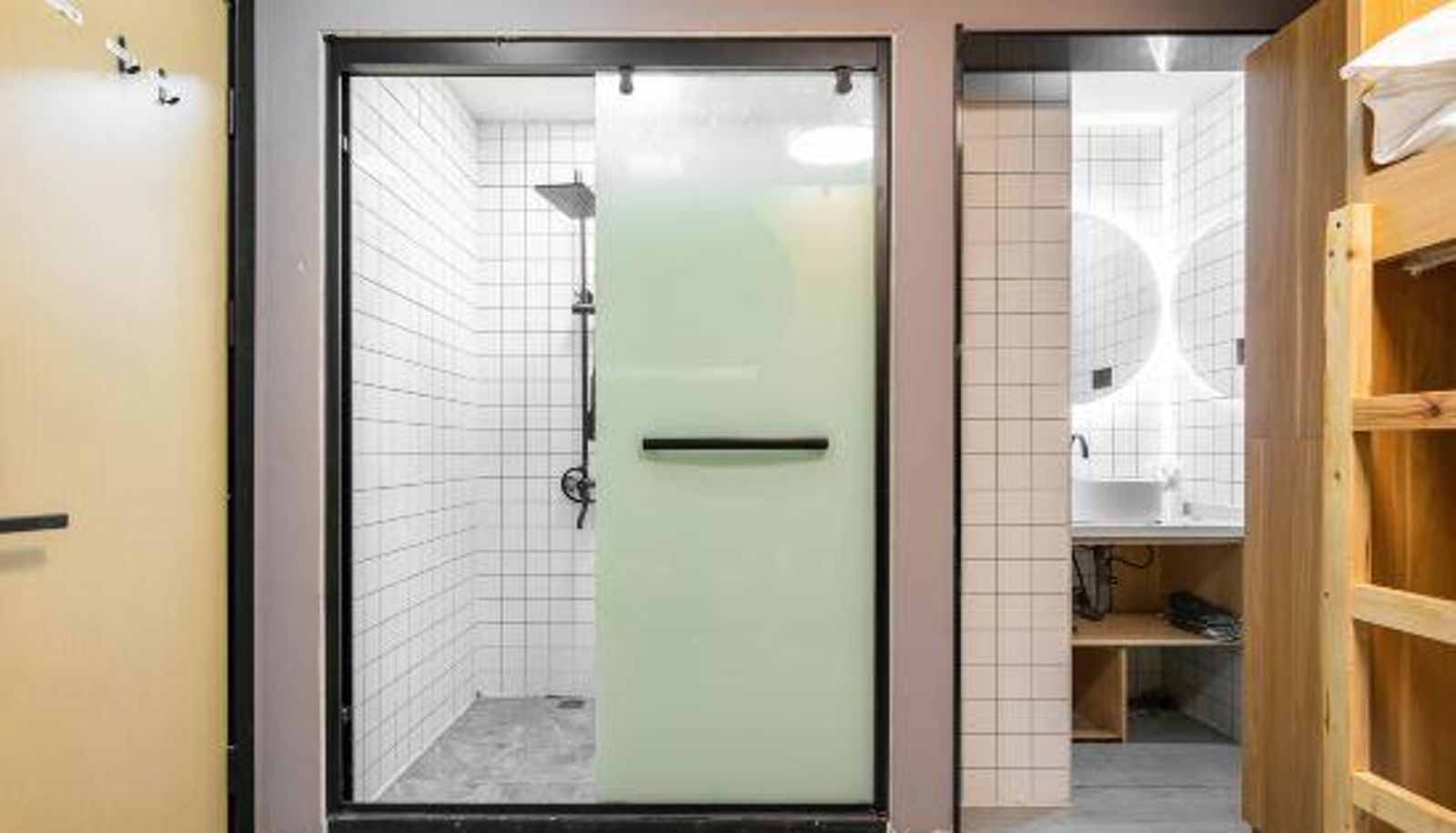 Camera - Apple Hotel Apartment (Shanghai Railway Station Branch)