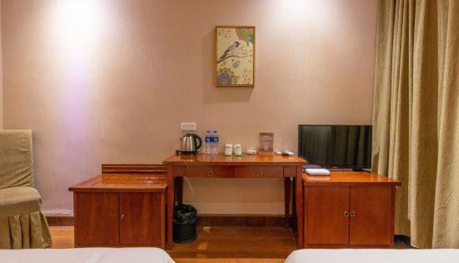 Kamer - Yunhan Plaza