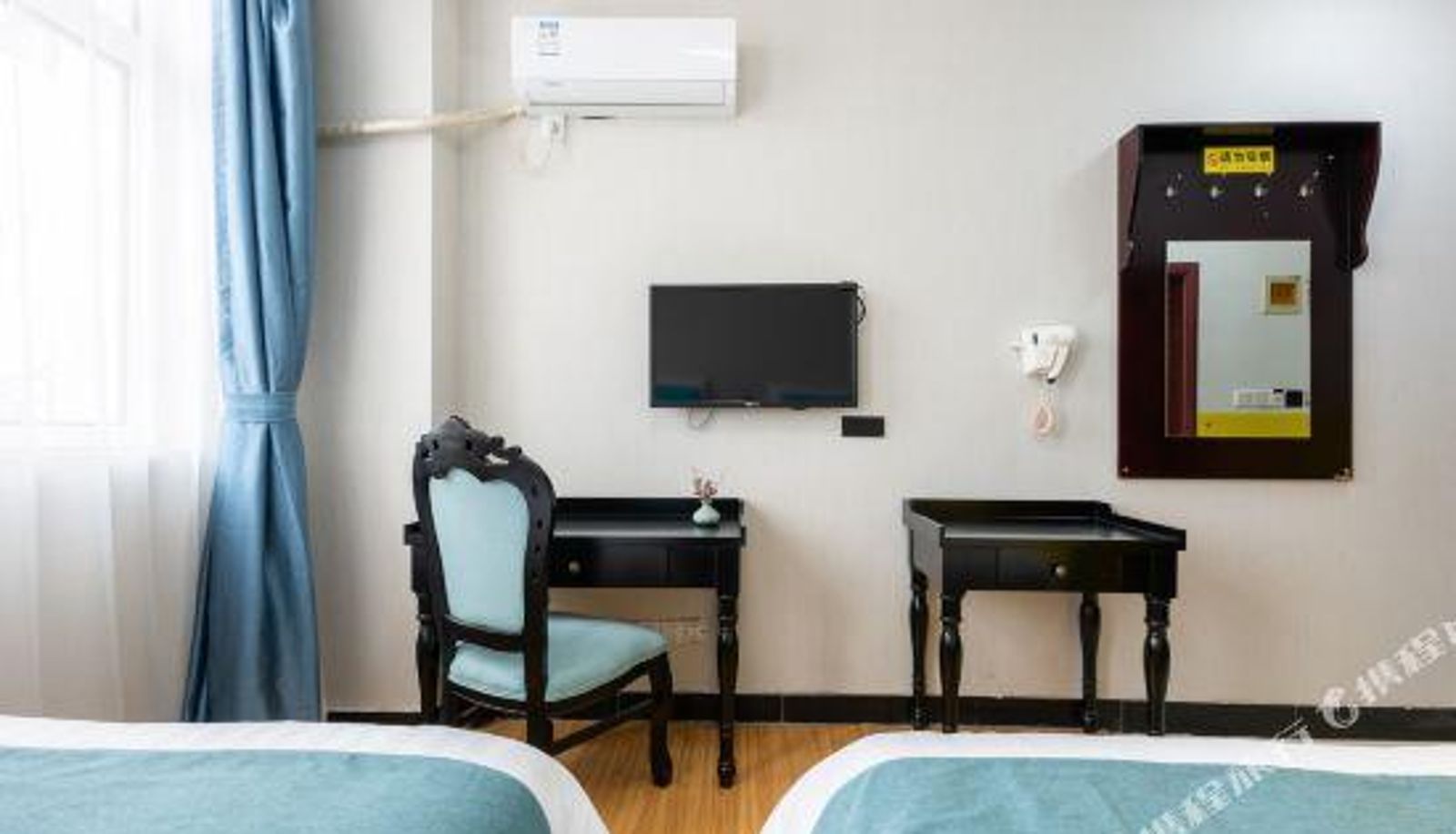Business room - Xingfu Express Hostel
