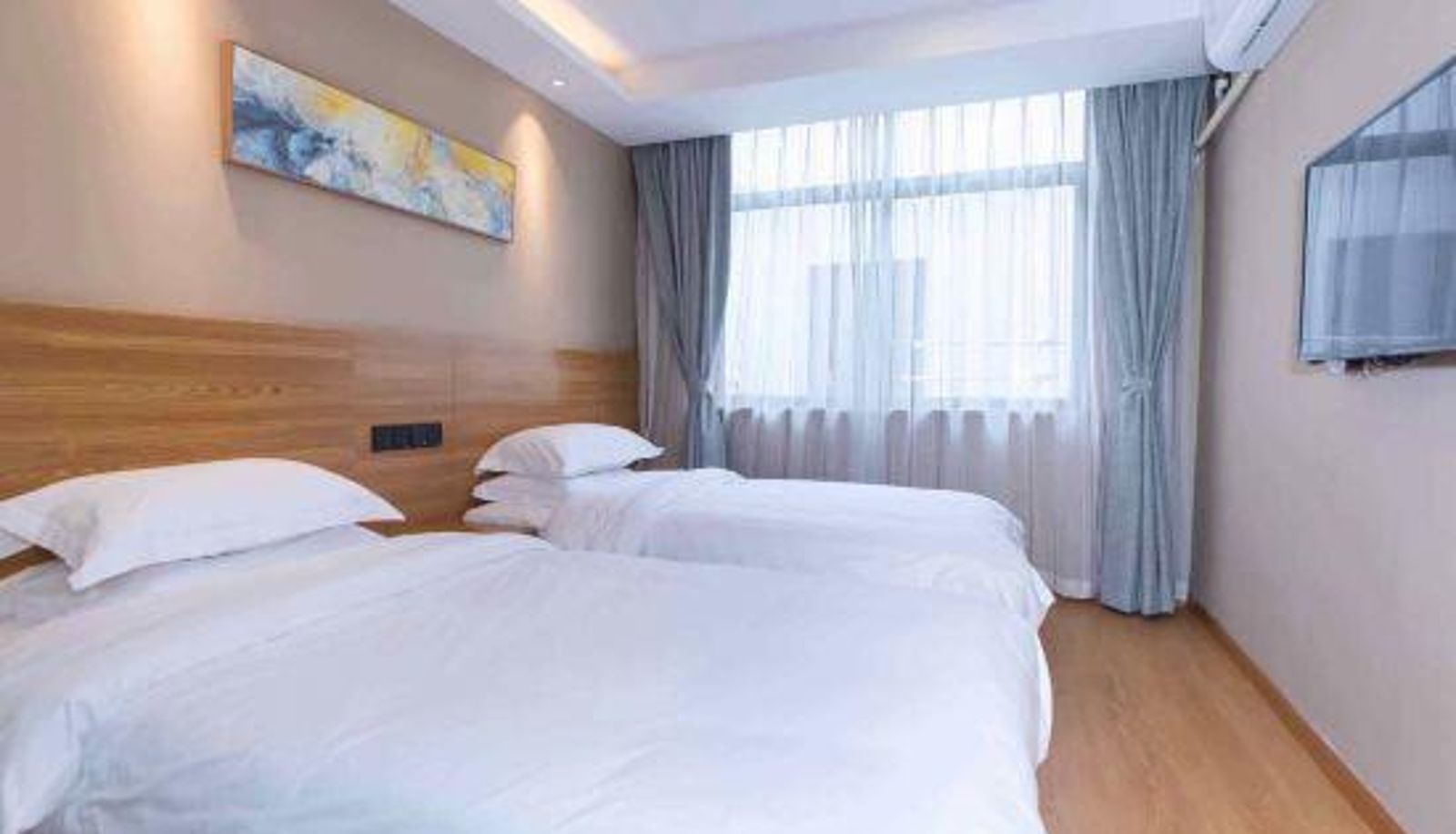 Chambre Familiale - Debisi Hotel