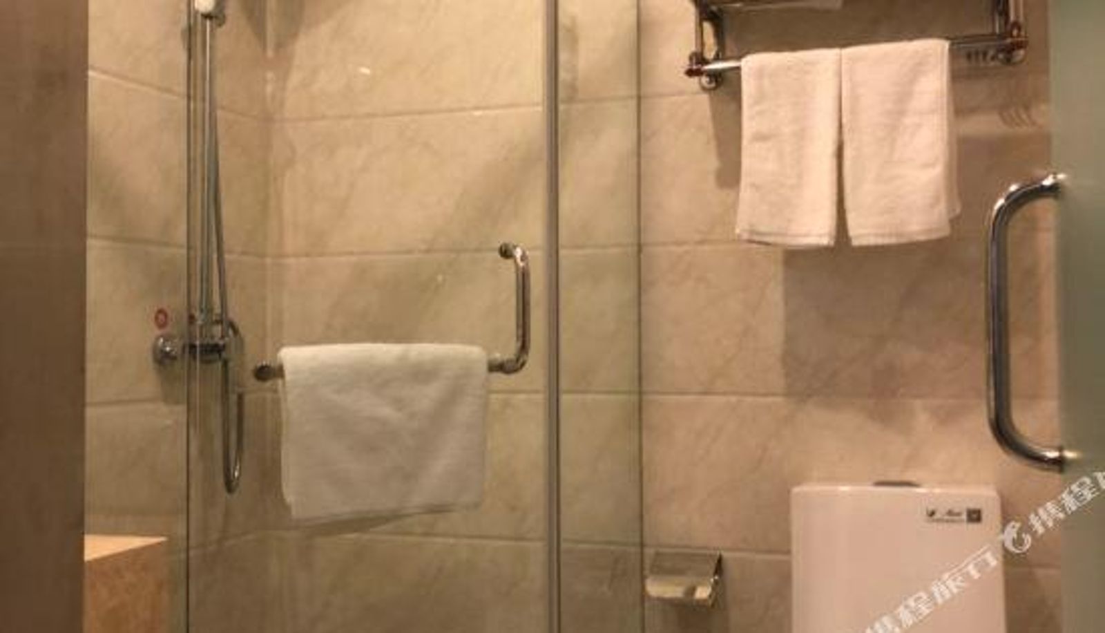 Chambre - Jia Bai Teng Hotel