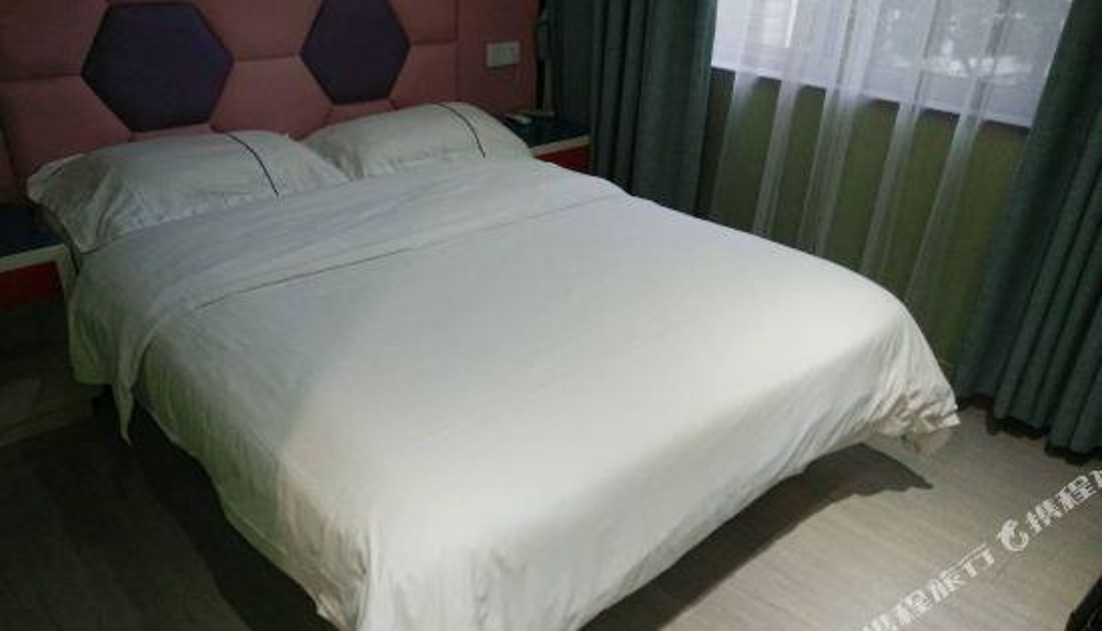 Kamer - Dongjing Hotel (Shanghai Shanda College Branch)