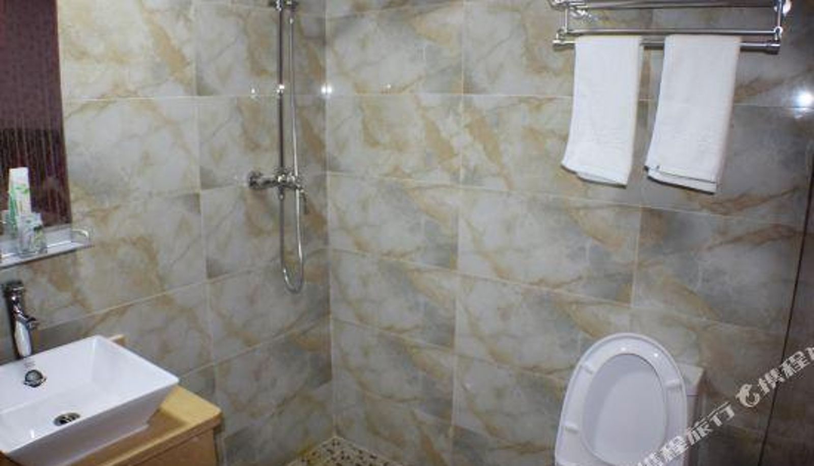 Family room - Nalan Hostel (Shanghai Fengzhuang)