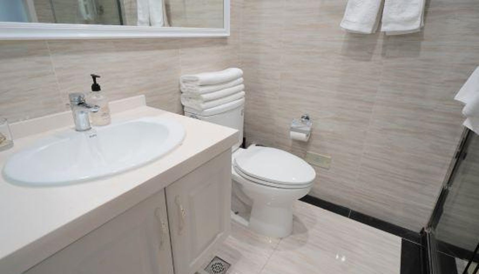 Zimmer - woxingwosu self contained apartmentSongJiang university city