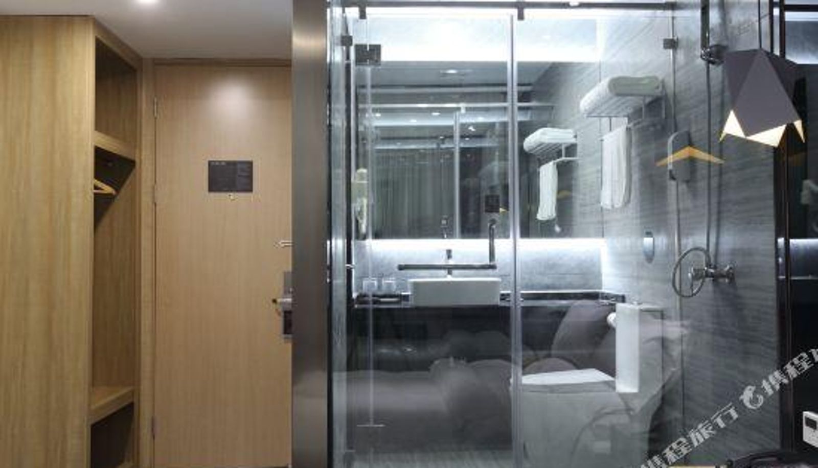 Business-Zimmer - Foster Hotel (Shanghai Baoshan Road Subway Station)