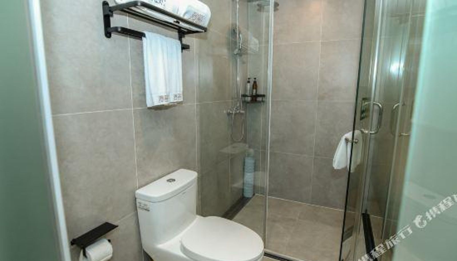 Kamer - Manyi Hotel