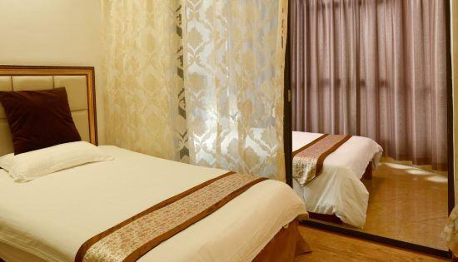 Family room - Yuqing Hotel Shanghai