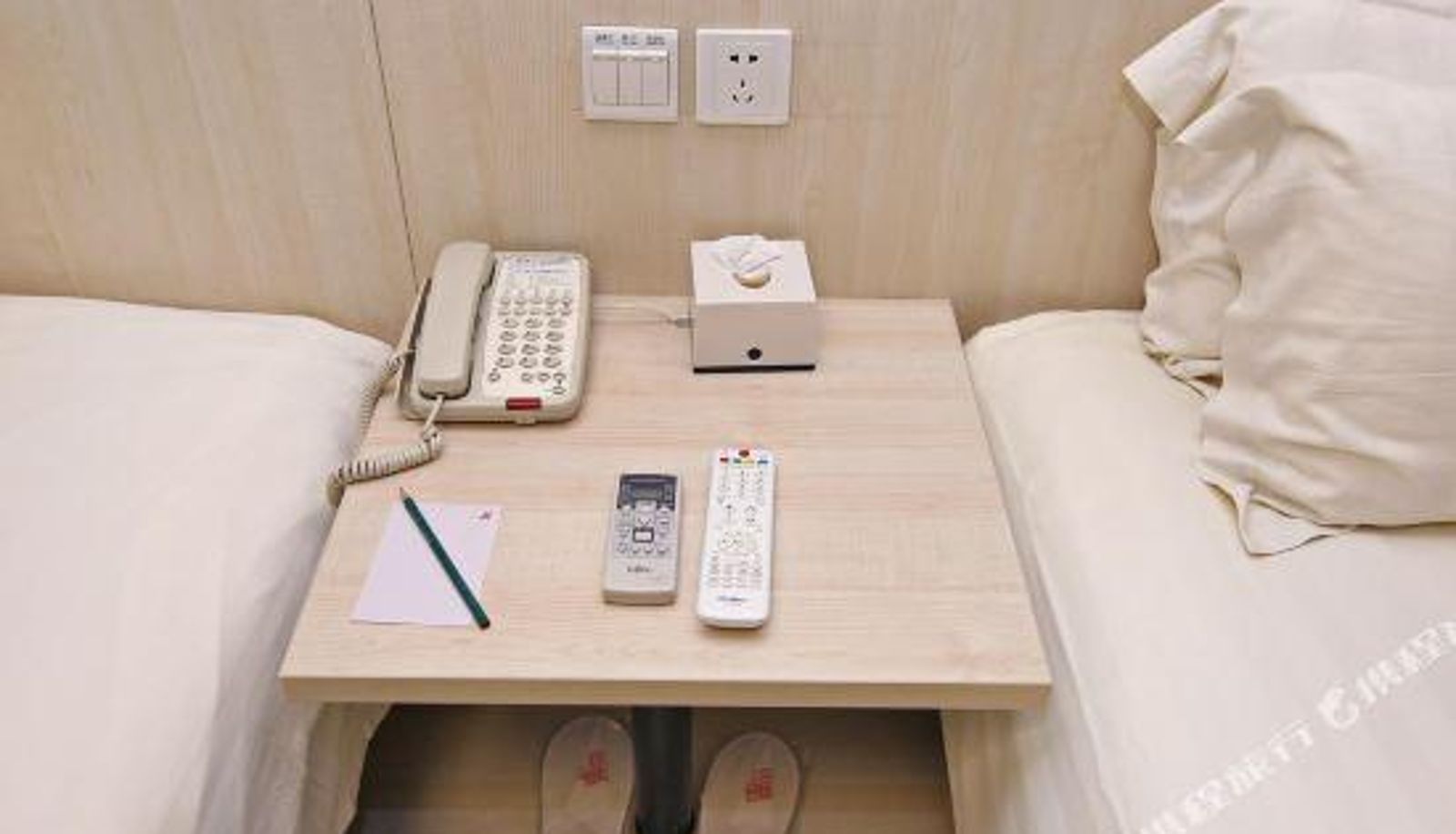 Camera - Maotai Garden Hotel