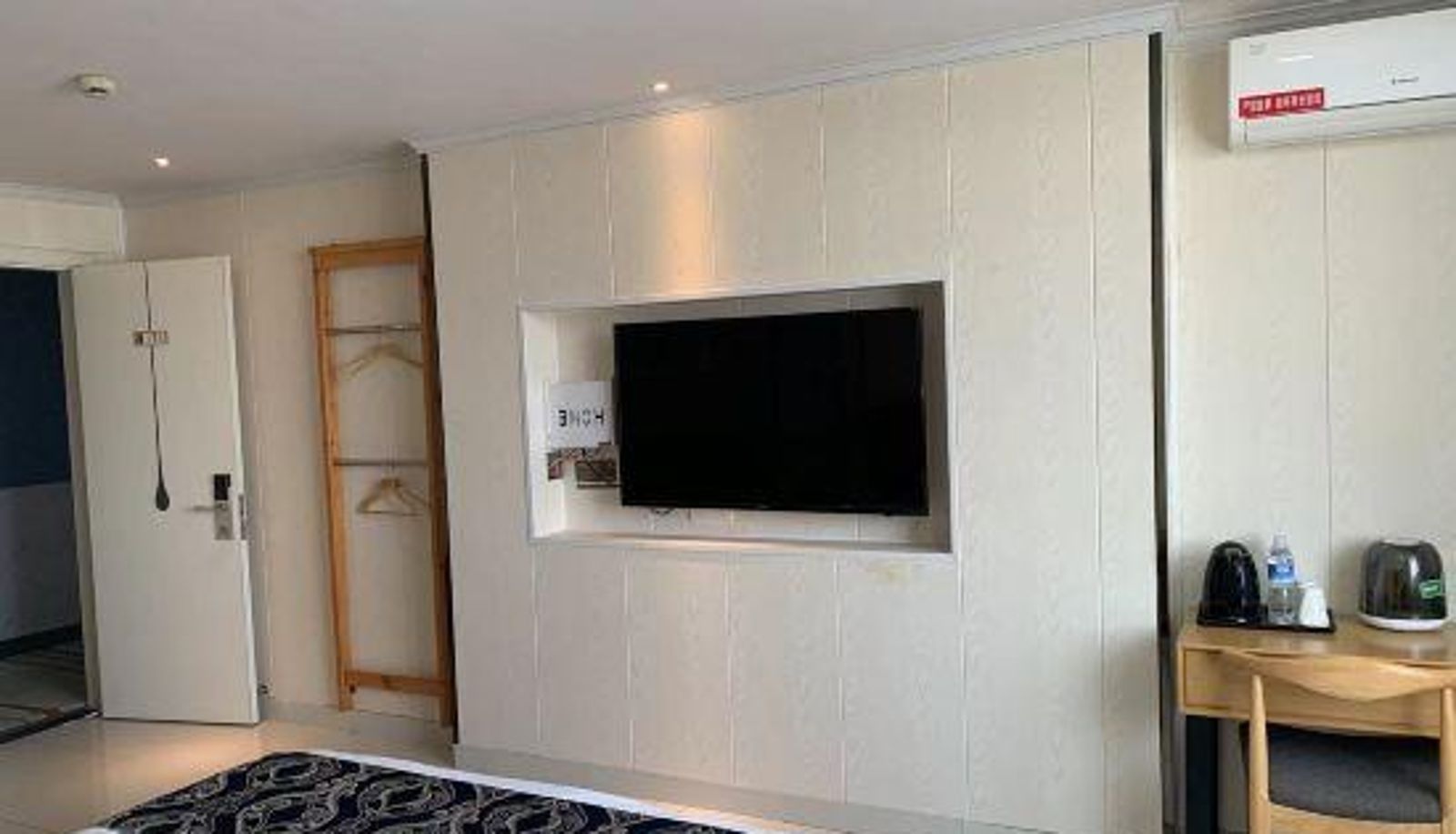 Room - Yibai Liangpin Hotel (Shanghai Fengxian Situan)