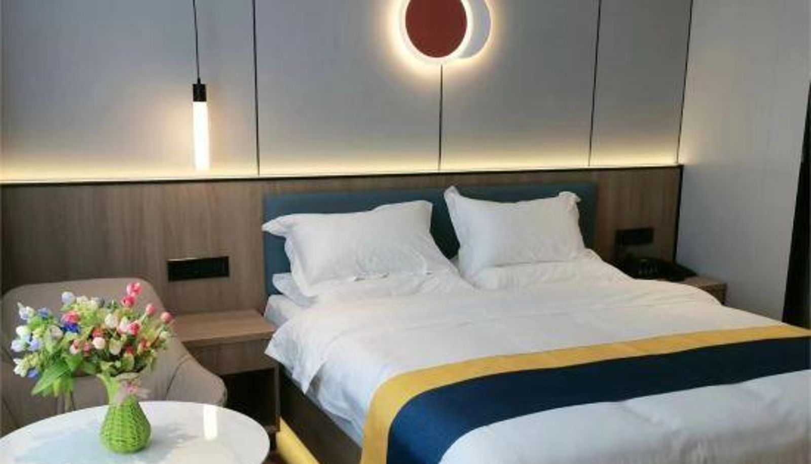 Chambre Business - GTA Hotel(Shanghai Lingangxincheng Nanlu Street)