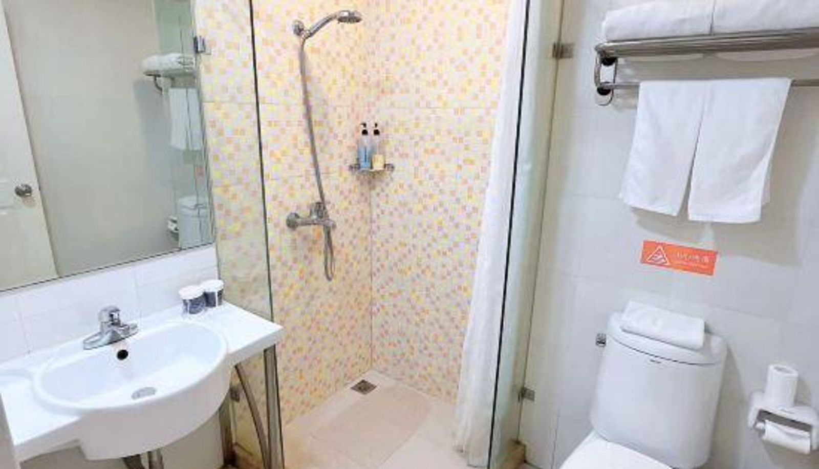 Business room - Home Inn (Shanghai New International Expo Center Yuqiao Metro Station)