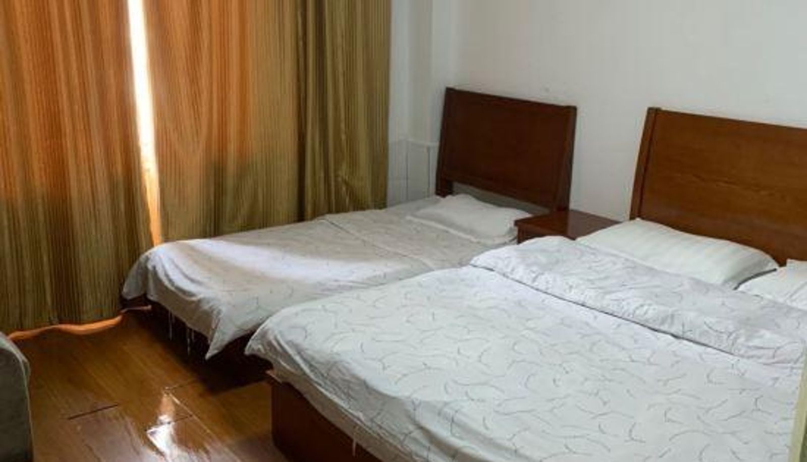 Chambre Familiale - Wenhong Hotel