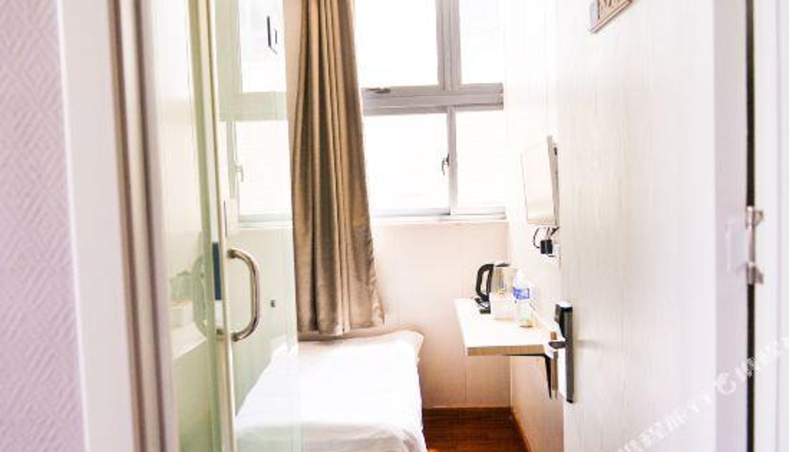 Kamer - Pod Inn (Shanghai Wujing East China Normal University Pedestrian Street)
