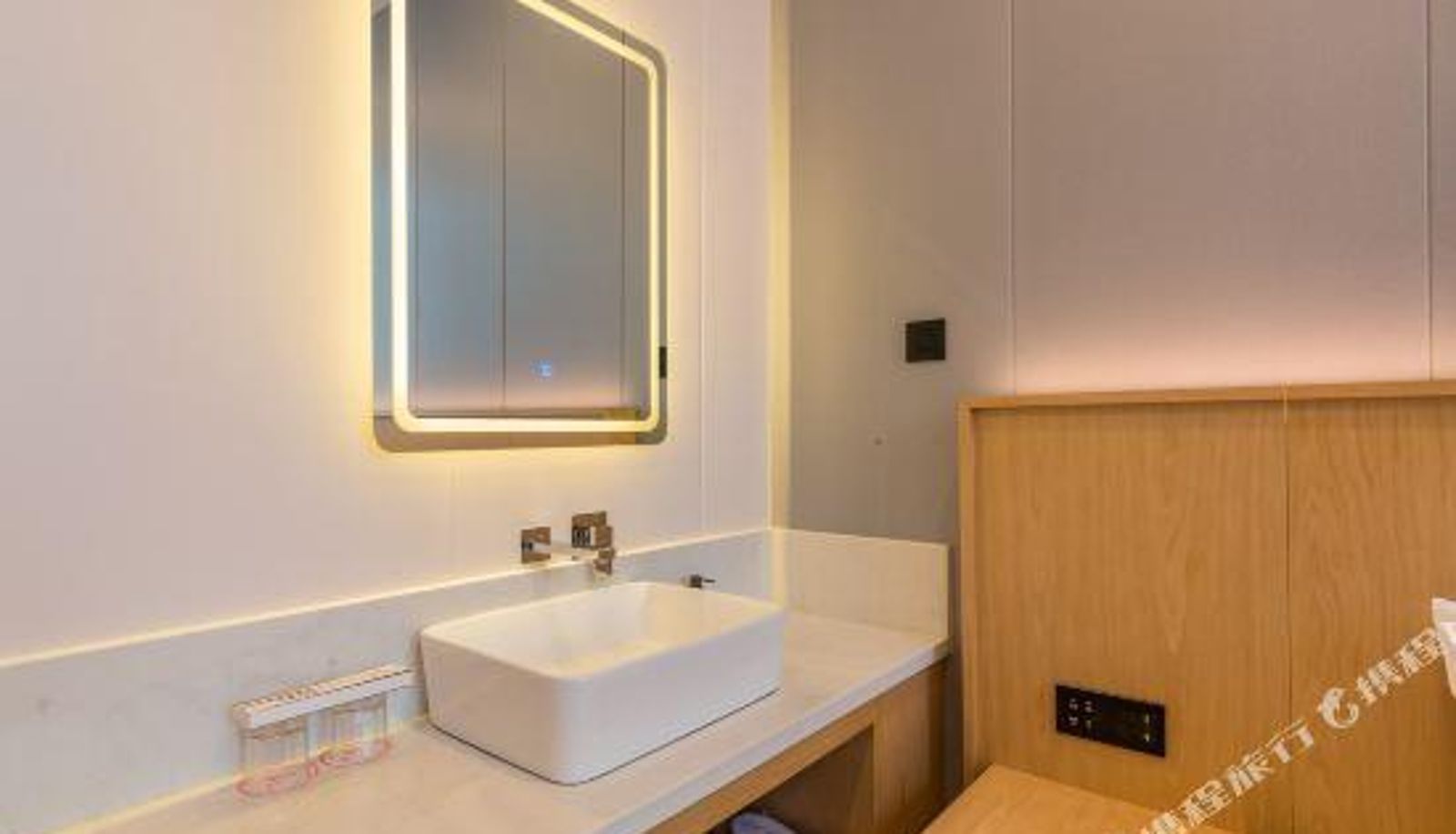 Zimmer - Dequan Hotel (Beijing Communication University Shuangqiao Subway Station)