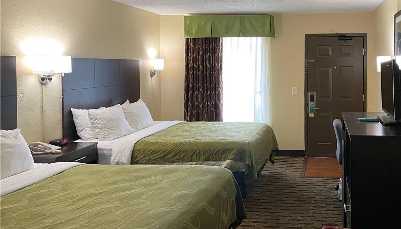 Room - Quality Inn Elizabeth City near University