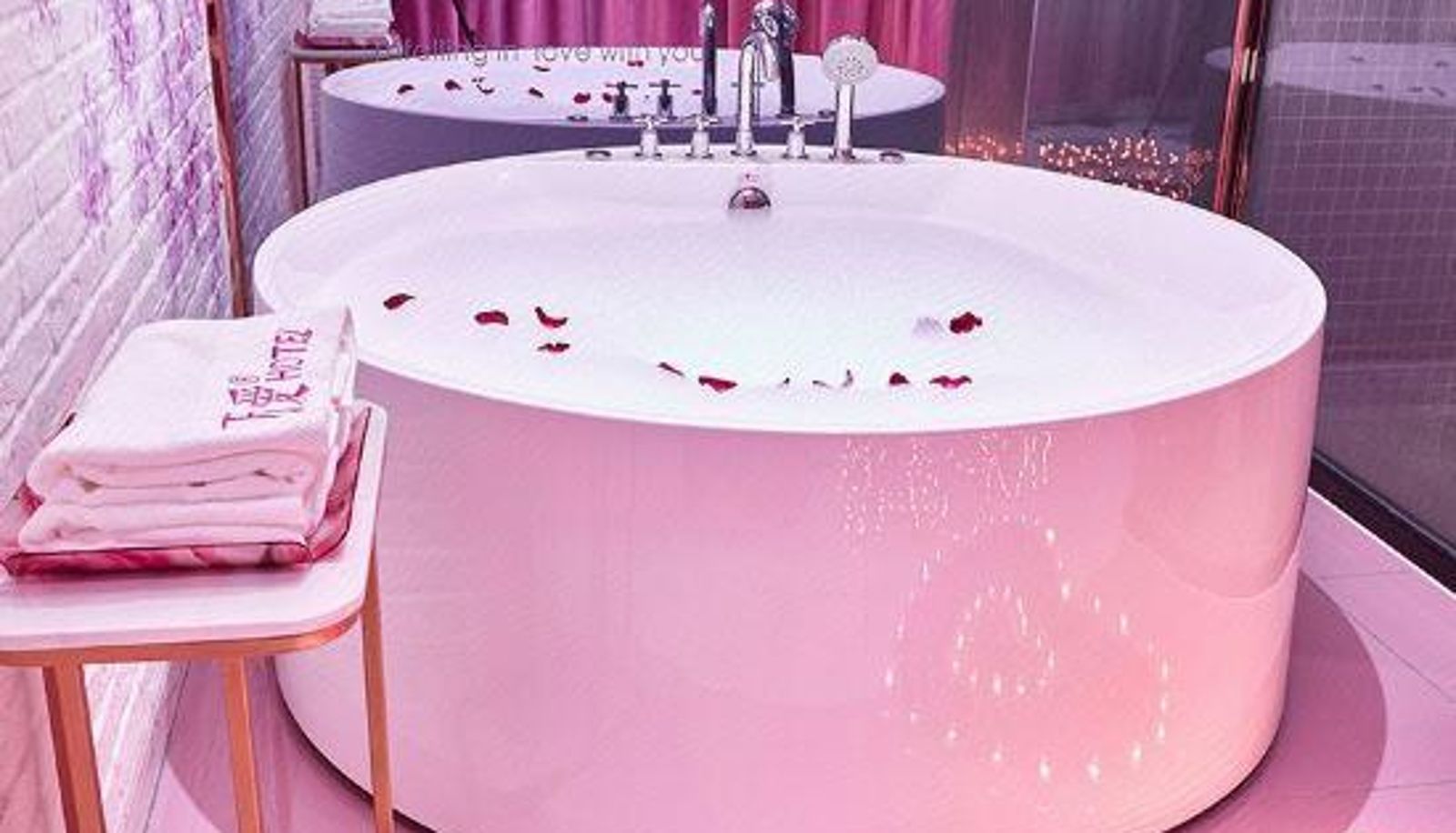 Pokój - Myriad Love Hotel