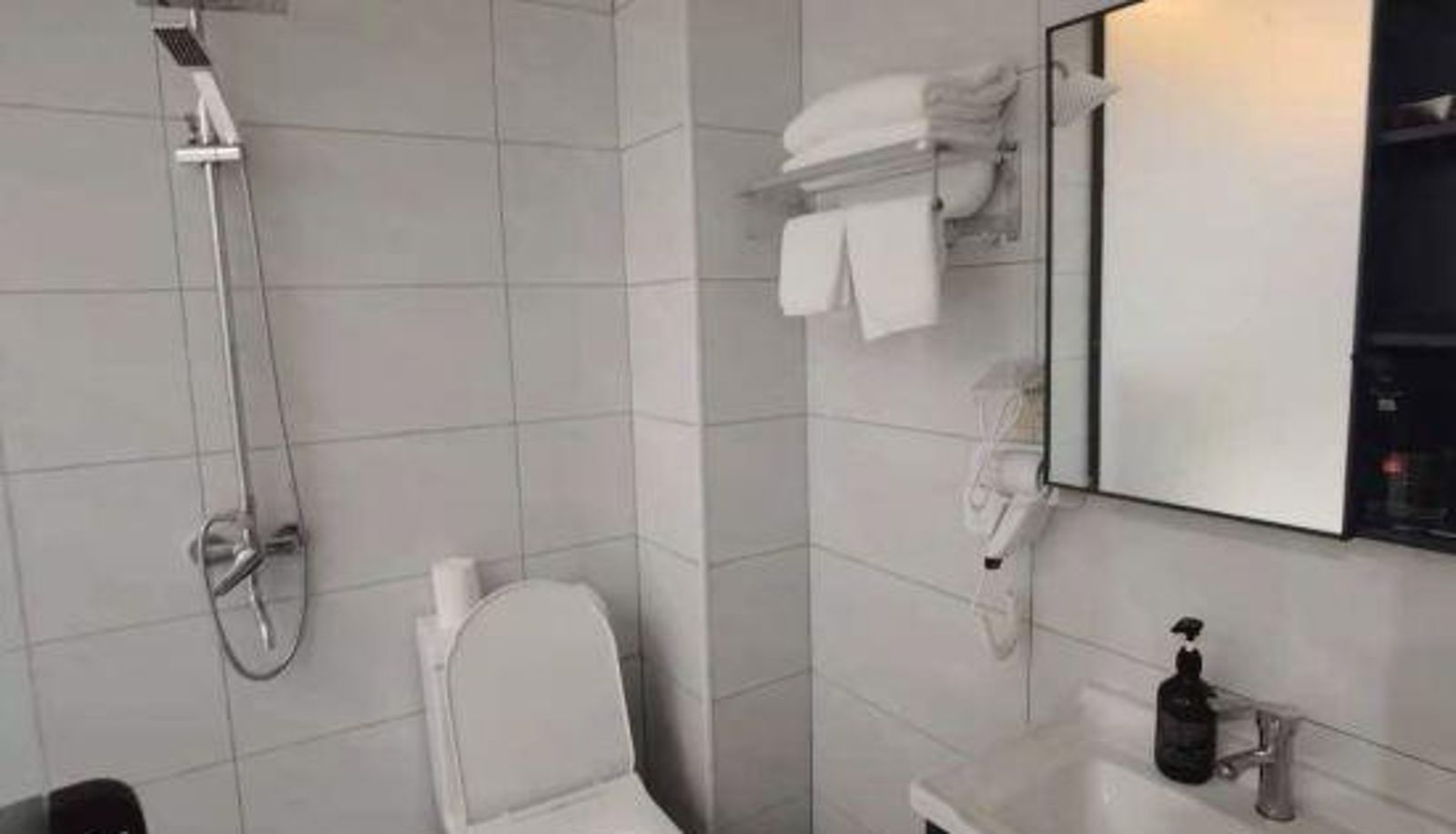 Room - Jinshan Courtyard Hotel (Huairou Wanda Plaza)
