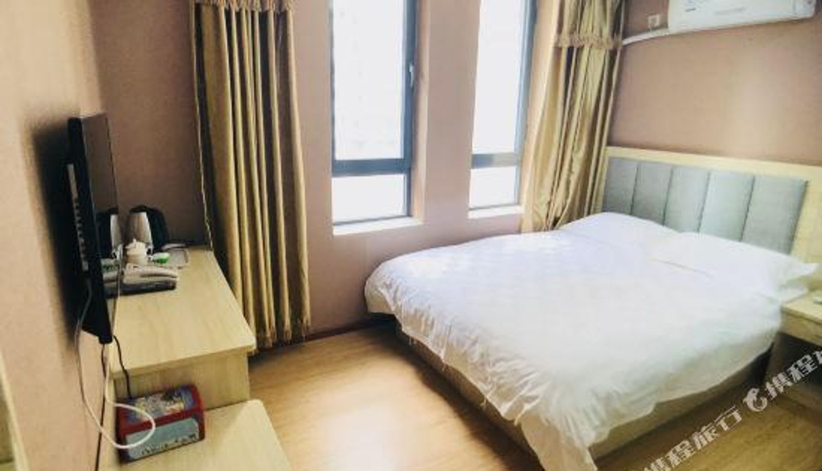 Zimmer - Jinchang Hotel (Beijing West Railway Station)