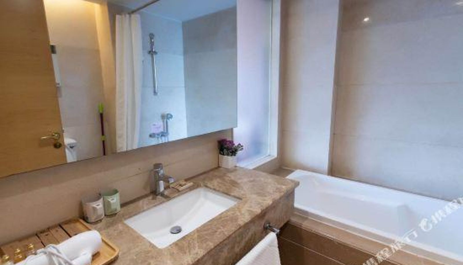 Camera - Yesu Apartment (Yongli International)
