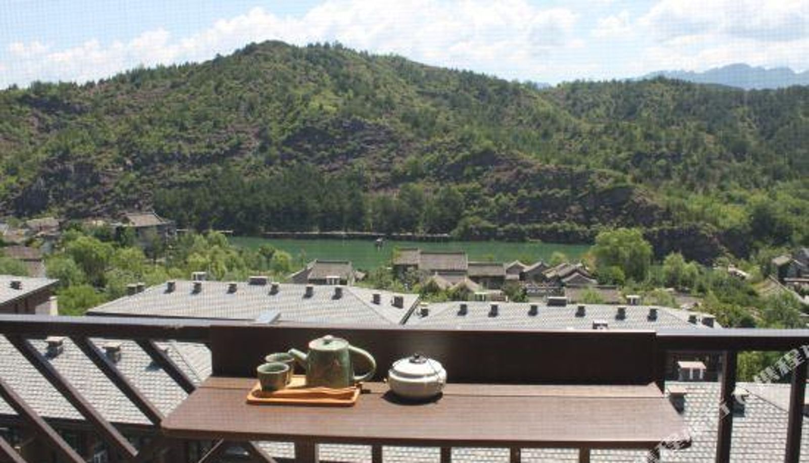 Habitación con balcón - Mingtang Linshui Inn