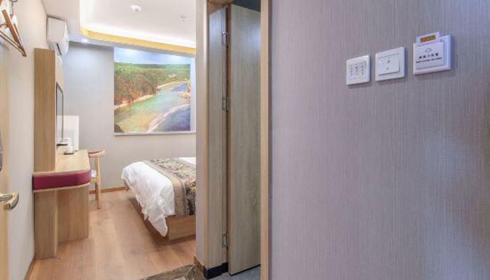 Room - super eight hotel