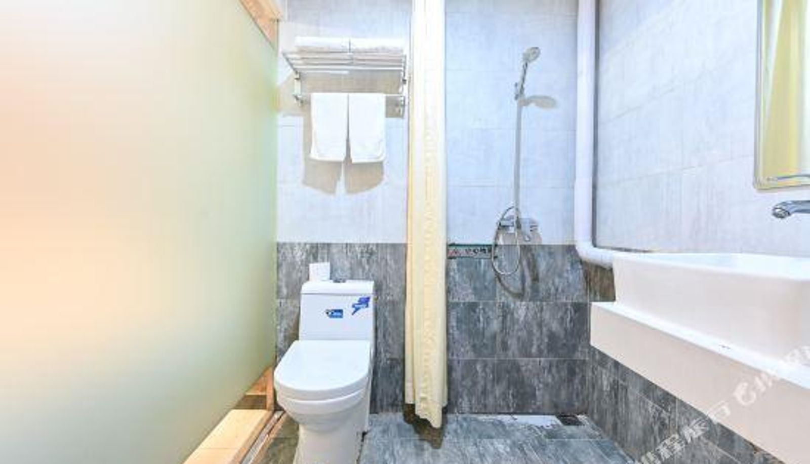 Zimmer - Yun7 Hotel (Beijing Dongyi University of Communication)
