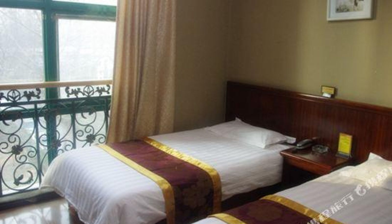Zimmer - Yinxing Jiusheng Hotel