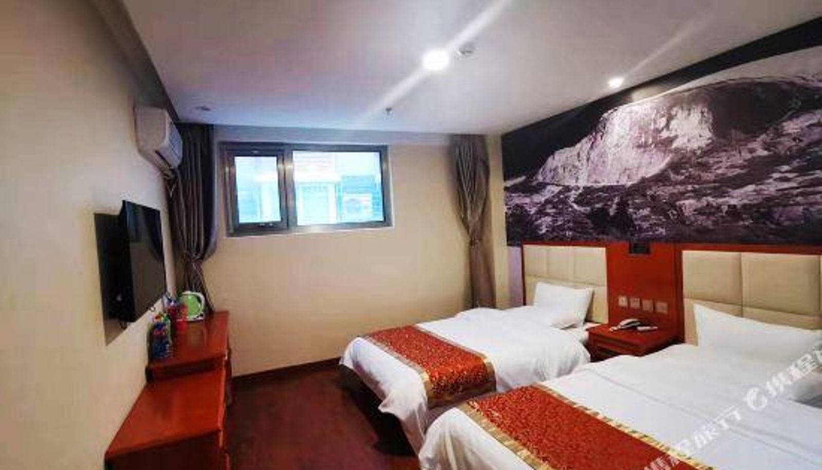 Familienzimmer - Super 8 Hotel (Beijing Xintiantan Hospital Xinfadi)