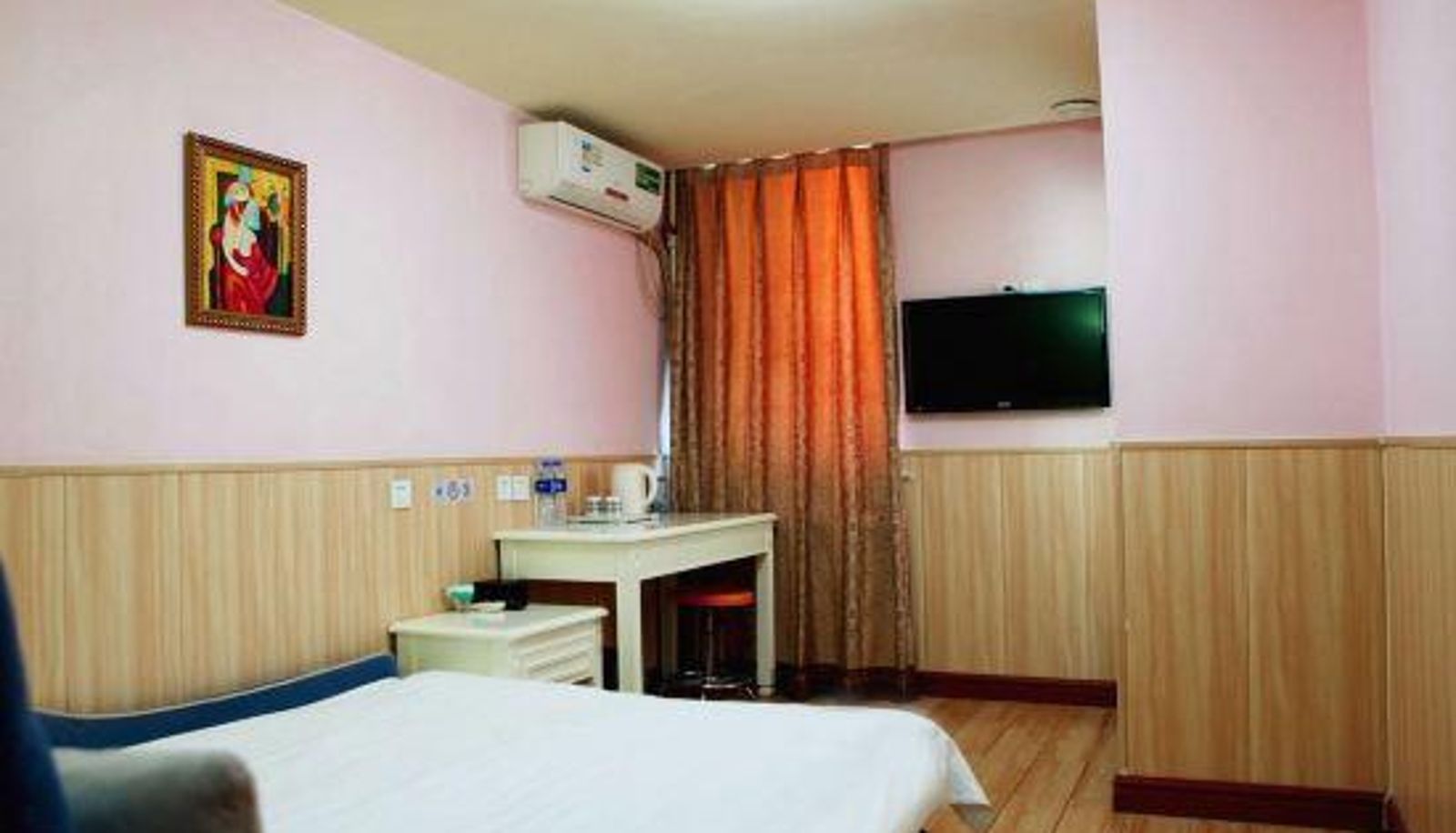 Camera - Fuxi Deng Zun Xiang Hotel (Huangcun Railway Station Branch)