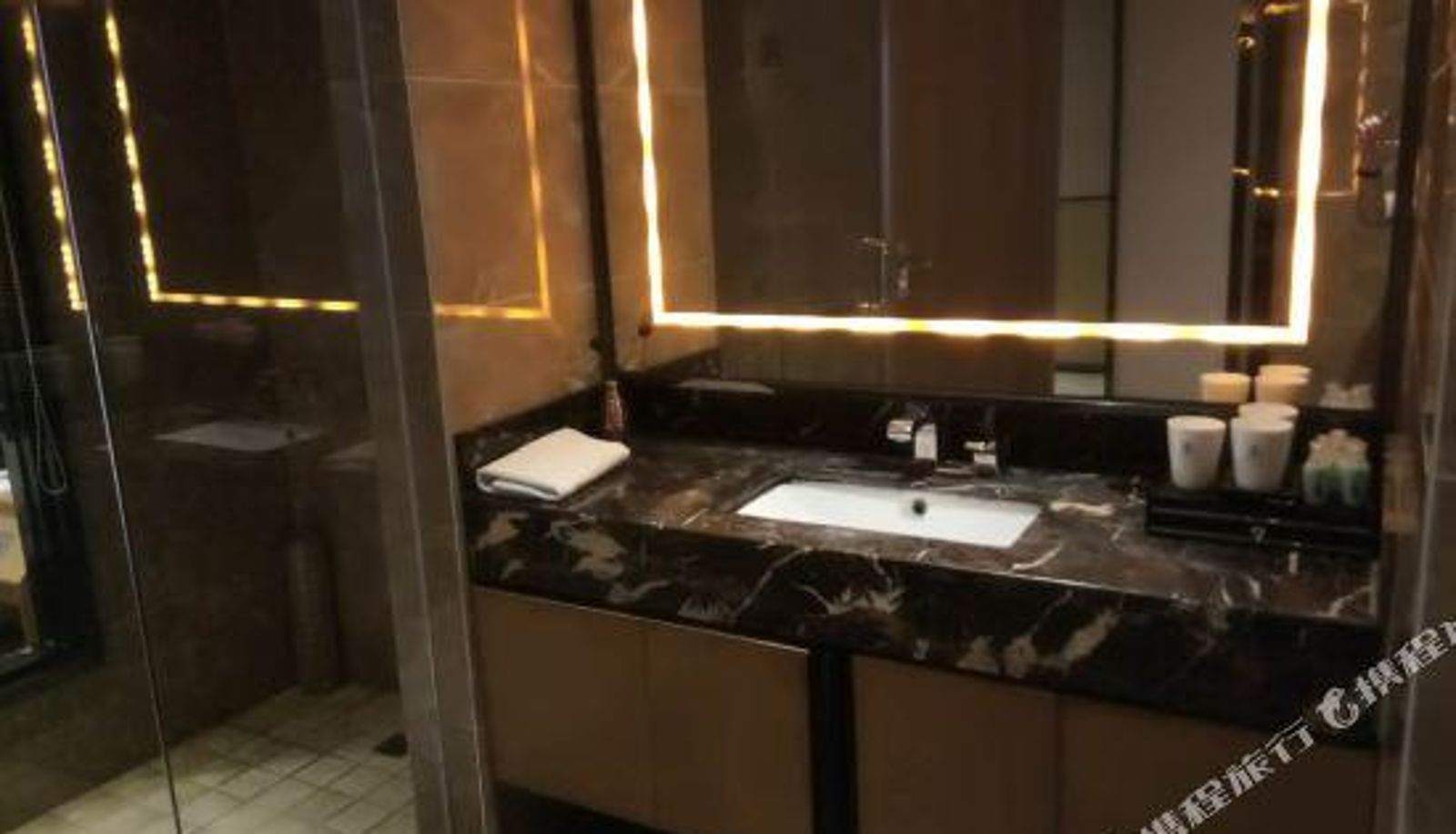 Room - Jinshi Building Hotel