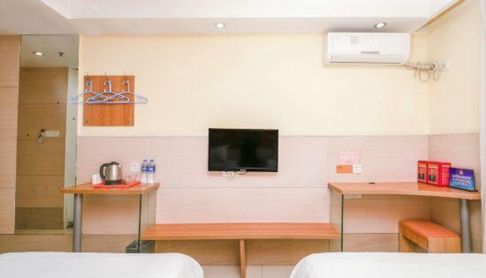 Room - Yunqi Hotel (Beijing Civil Aviation Hospital Communication University Branch)
