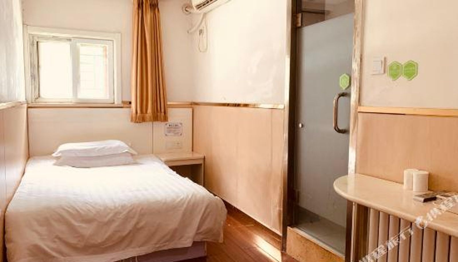 Business room - 99inn Selected (Beijing Tian'anmen Square Qianmen Metro Station)