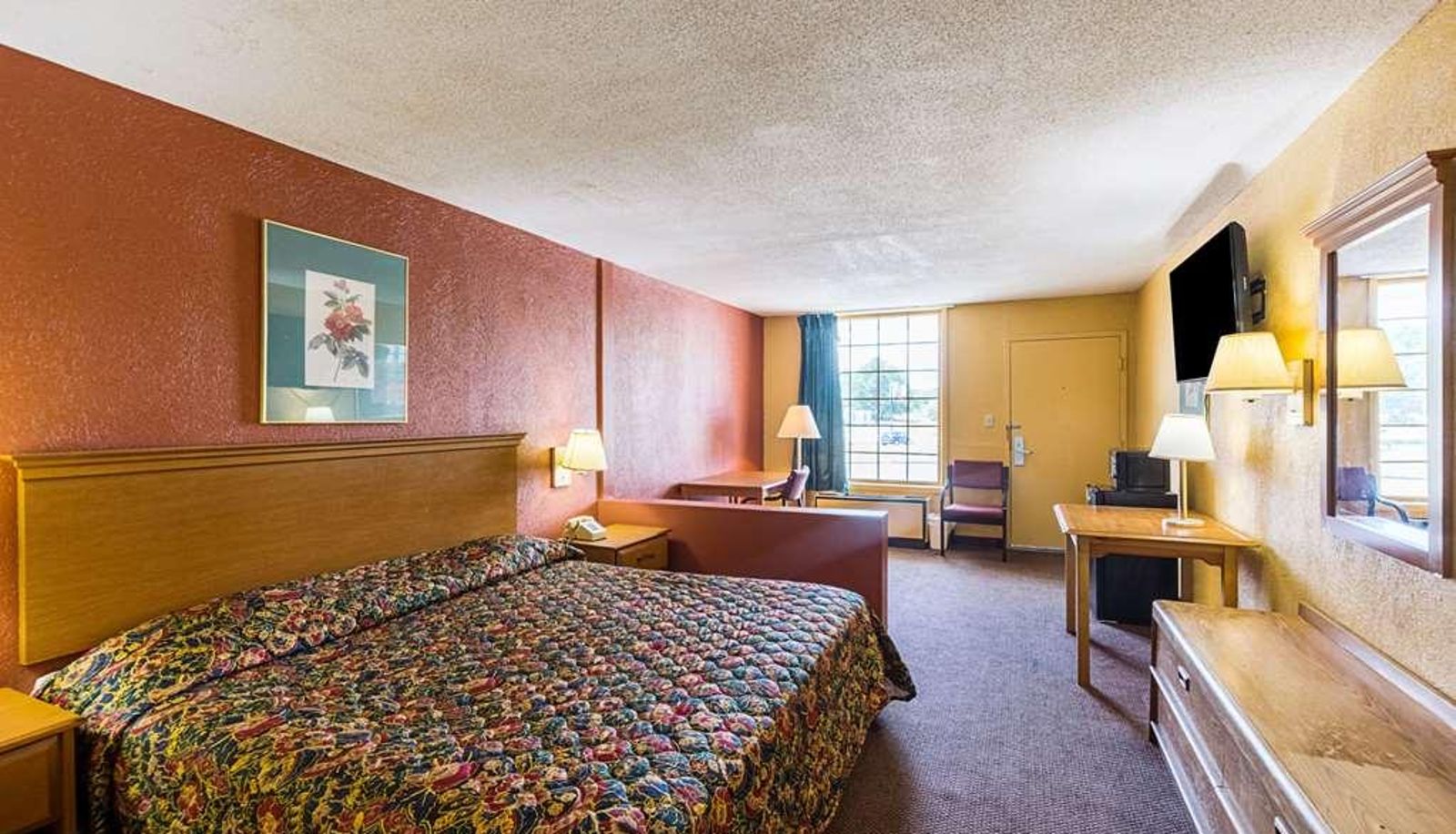 Apartment - Rodeway Inn and Suites