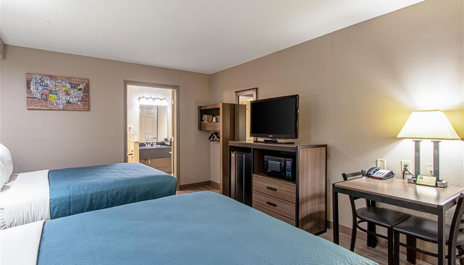 Room - Econo Lodge Kingsville