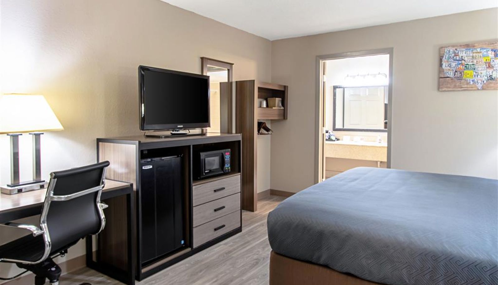 Room - Econo Lodge Kingsville