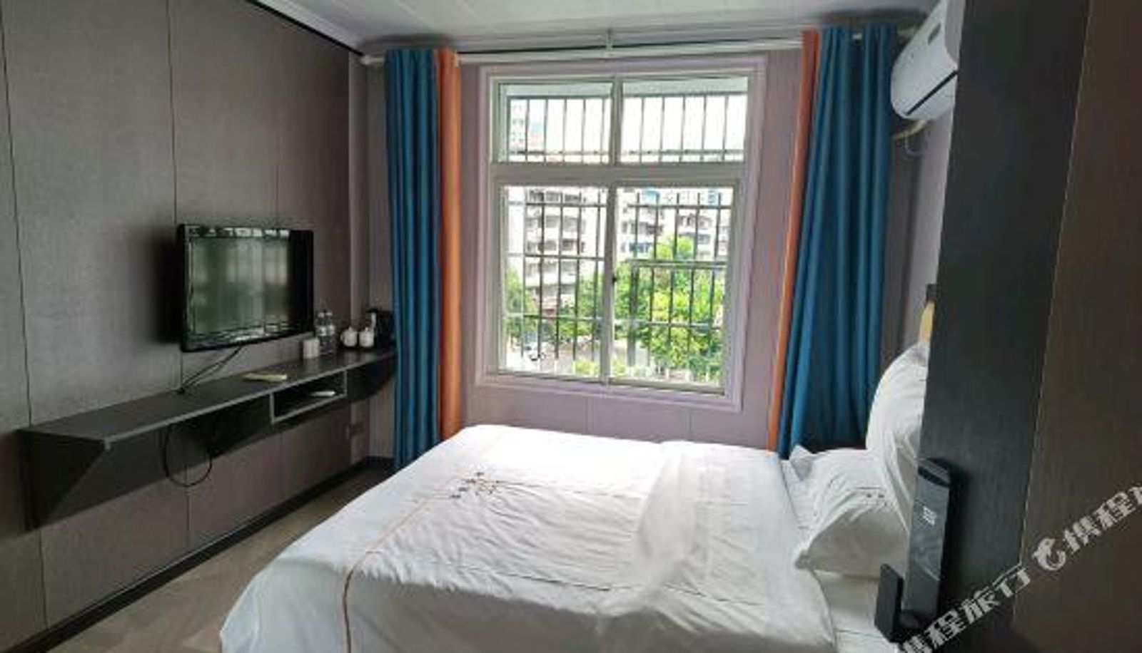 Camera - Kaili Xinyan Hotel