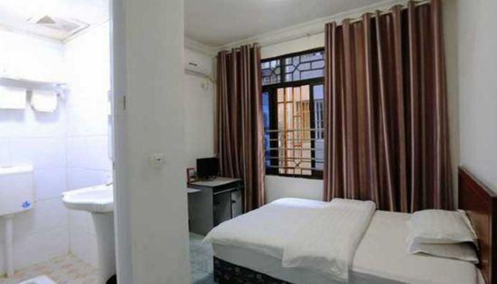 Kamer - Kaili Jinsong Hotel