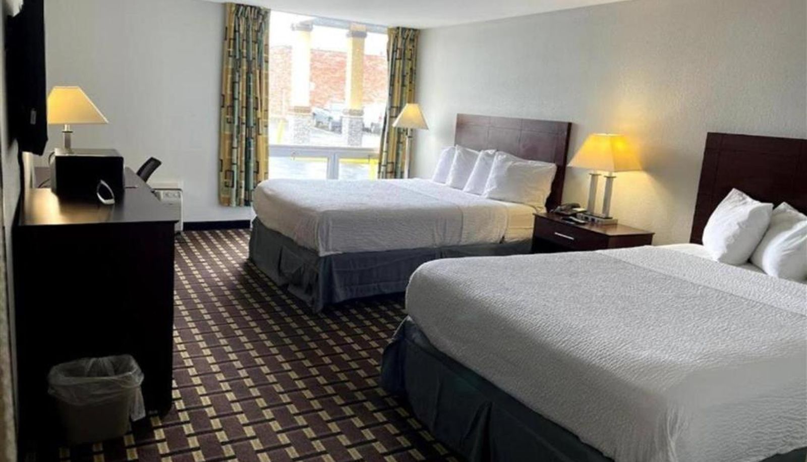 Zimmer - Days Inn by Wyndham Fort Wright Cincinnati Area