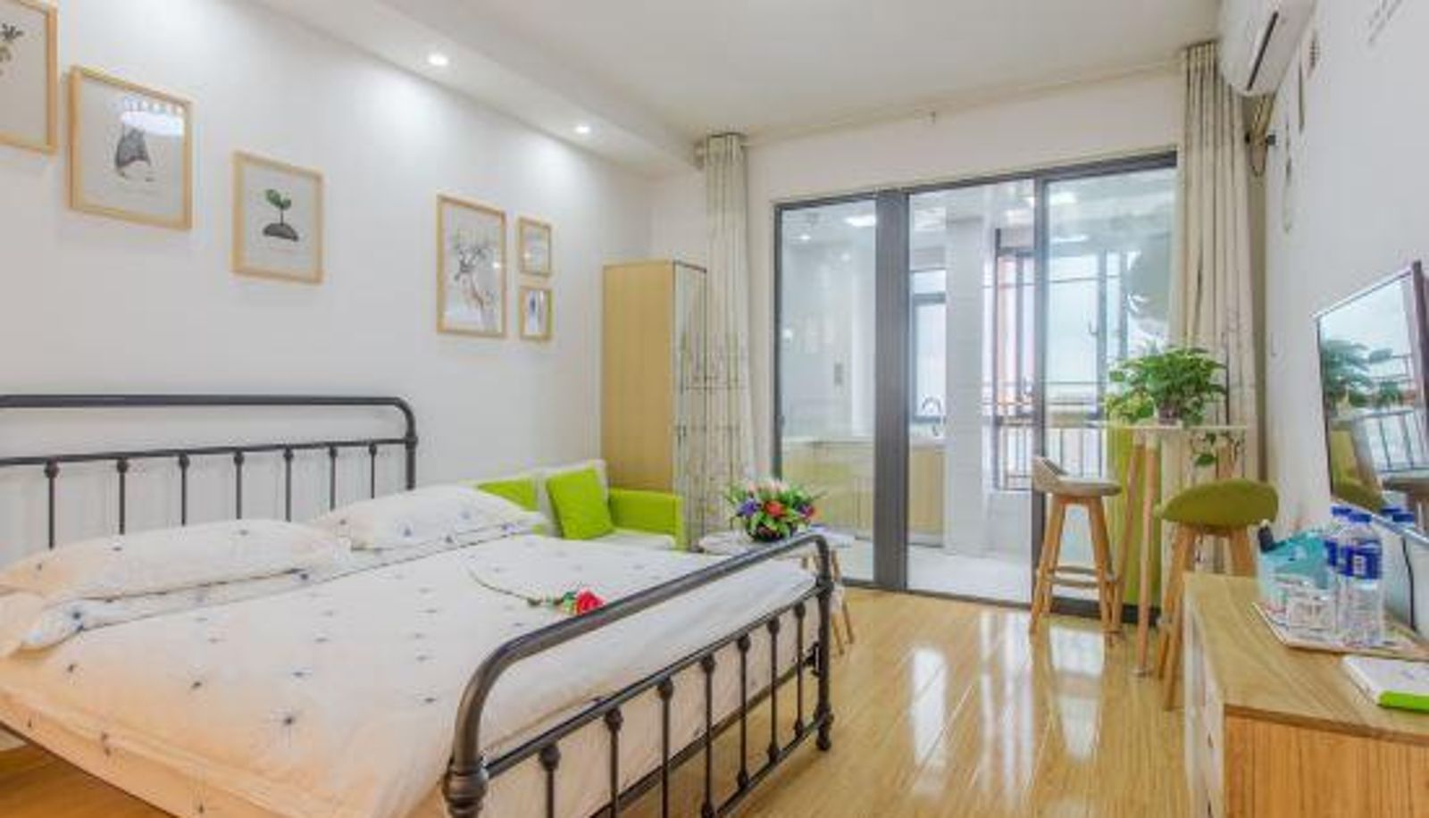 Pokój - Lvjia Apartment Hotel
