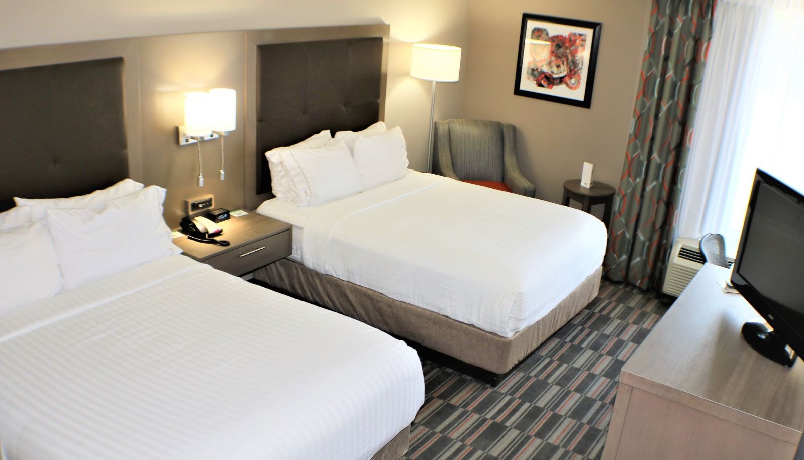 Zimmer - Holiday Inn Express WOODSTOCK-SHENANDOAH VALLEY by IHG