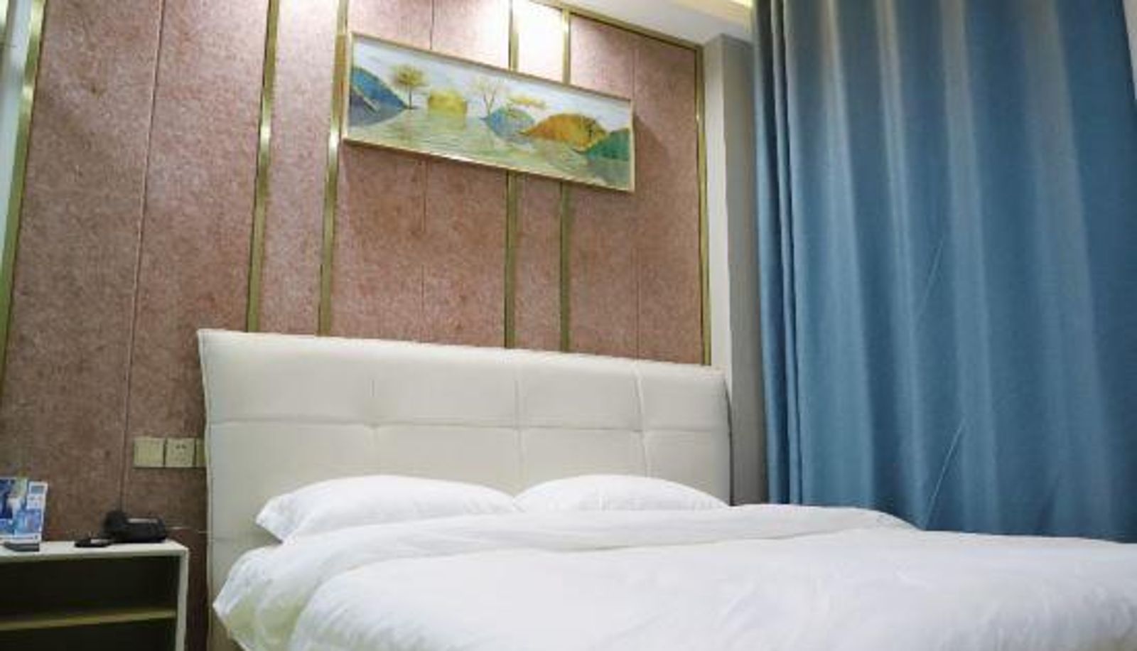 Interior view - Finder Theme Hotel (Fuyang No.19 Middle School)