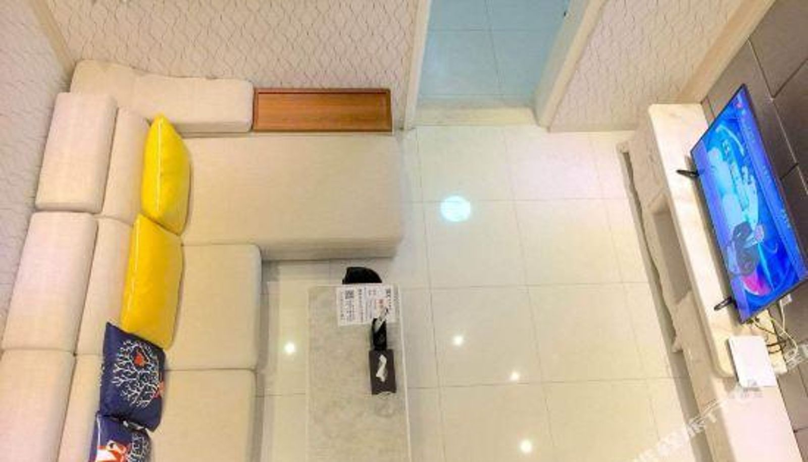 Suite - Seattle Hotel Chain (Hengfu International)