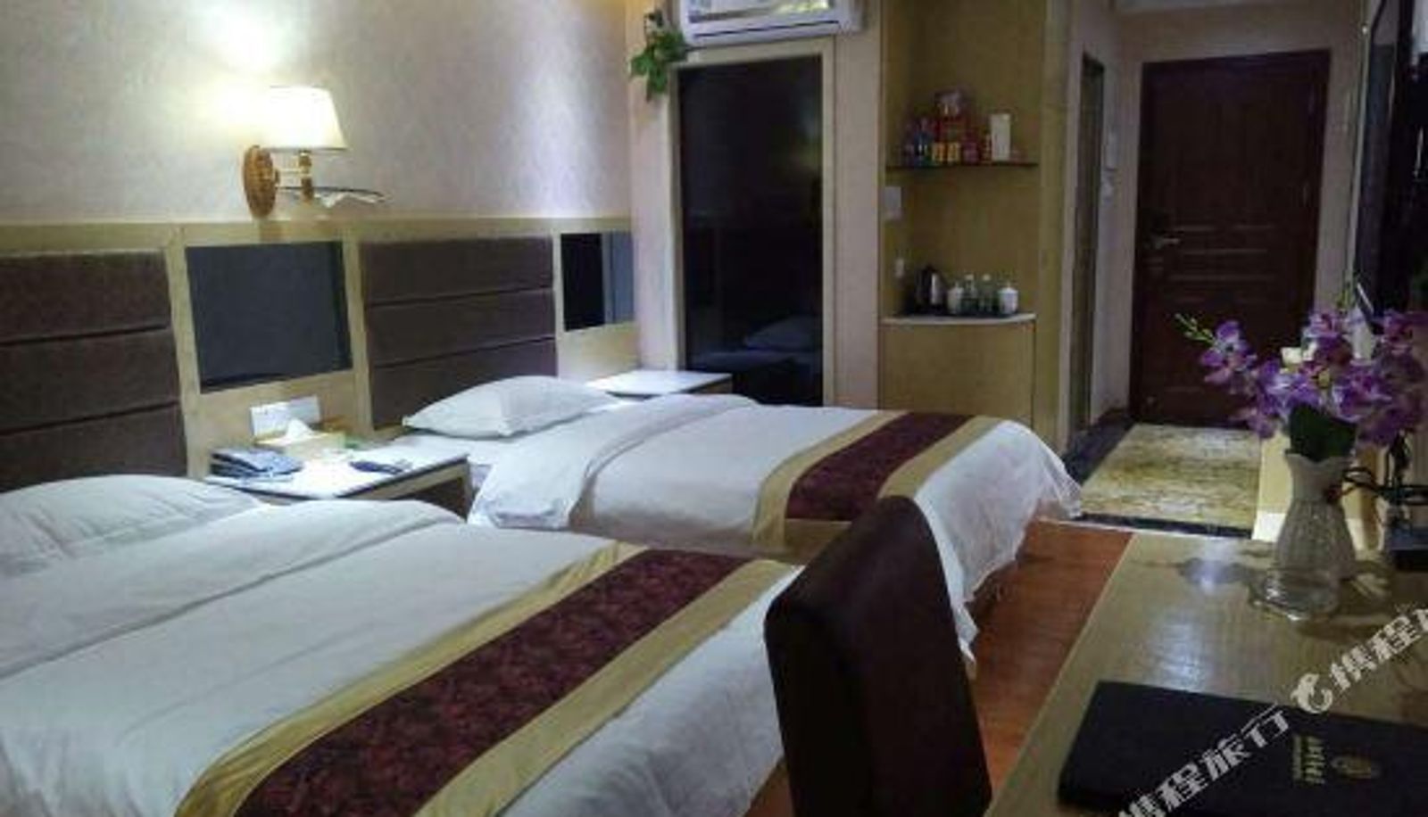 Kamer - Foshan Haituo Business Hotel