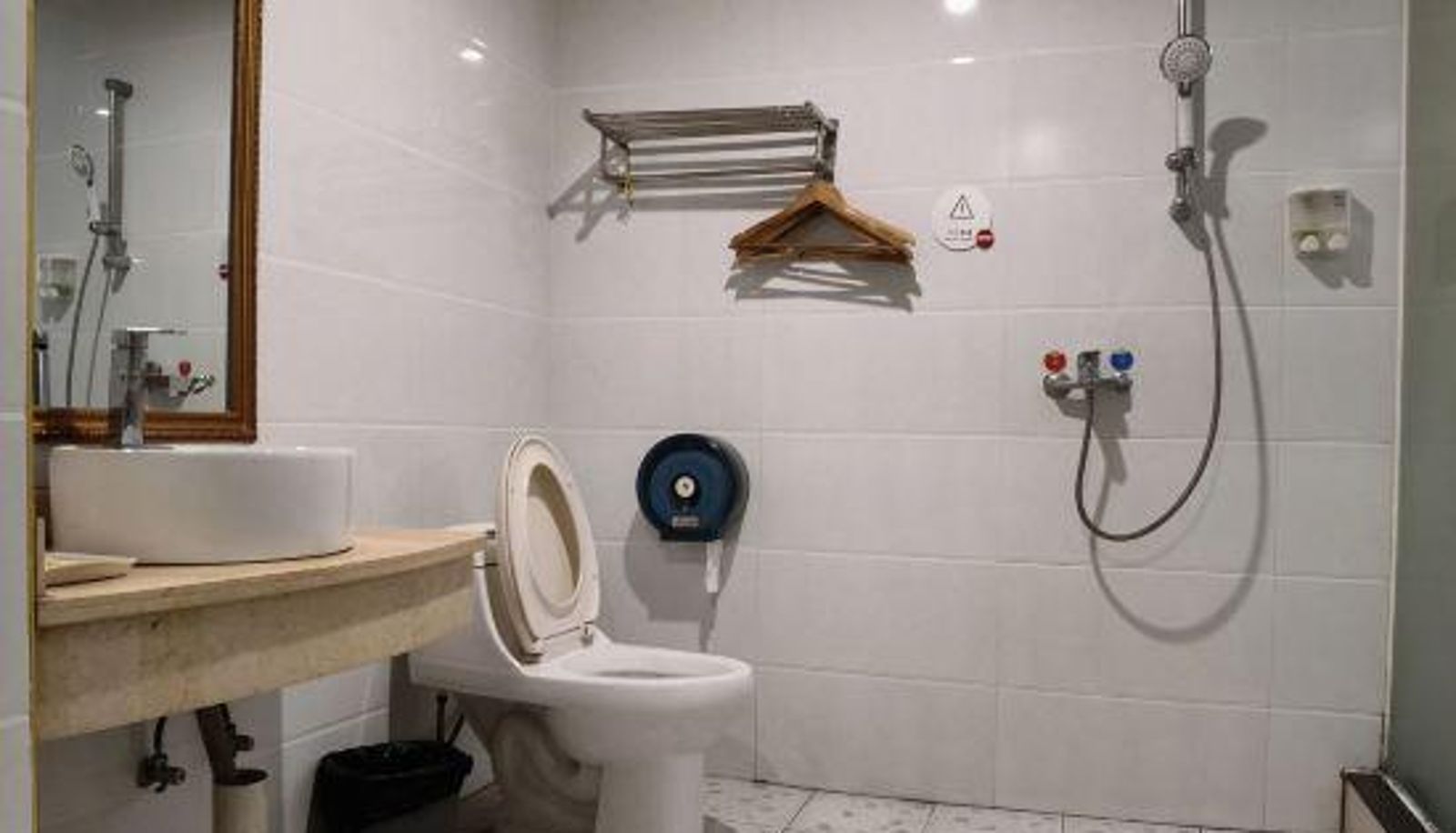 Zimmer - Gutai Hotel Apartment (Foshan Nanguo Small Commodity City Store)