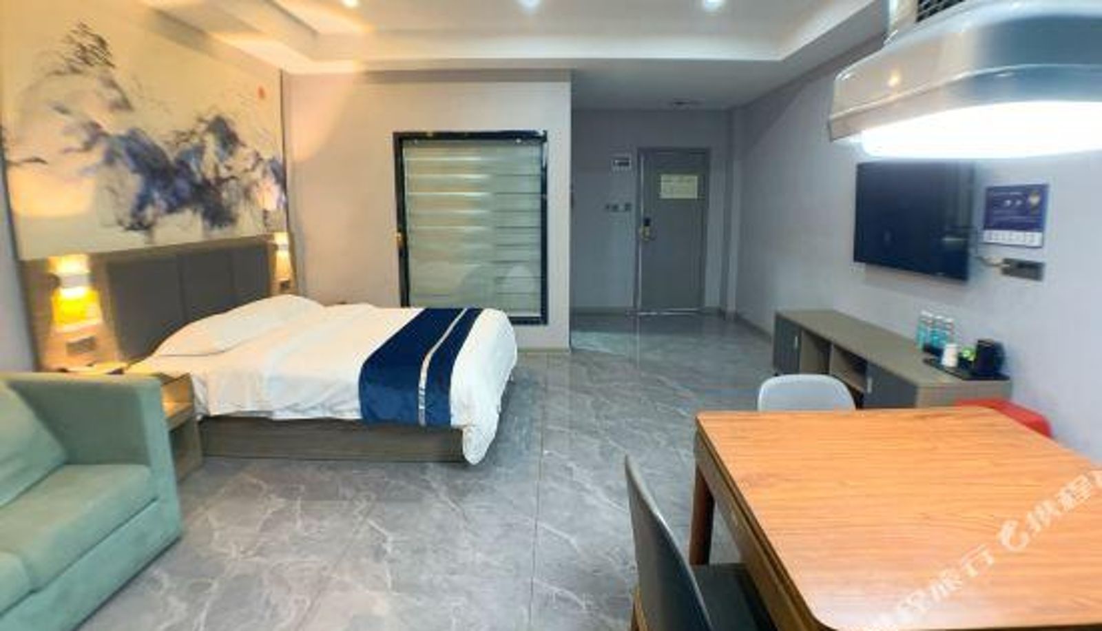 Kamer - Qingfeng Fashion Hotel (Xie Gang Cao Le Store)