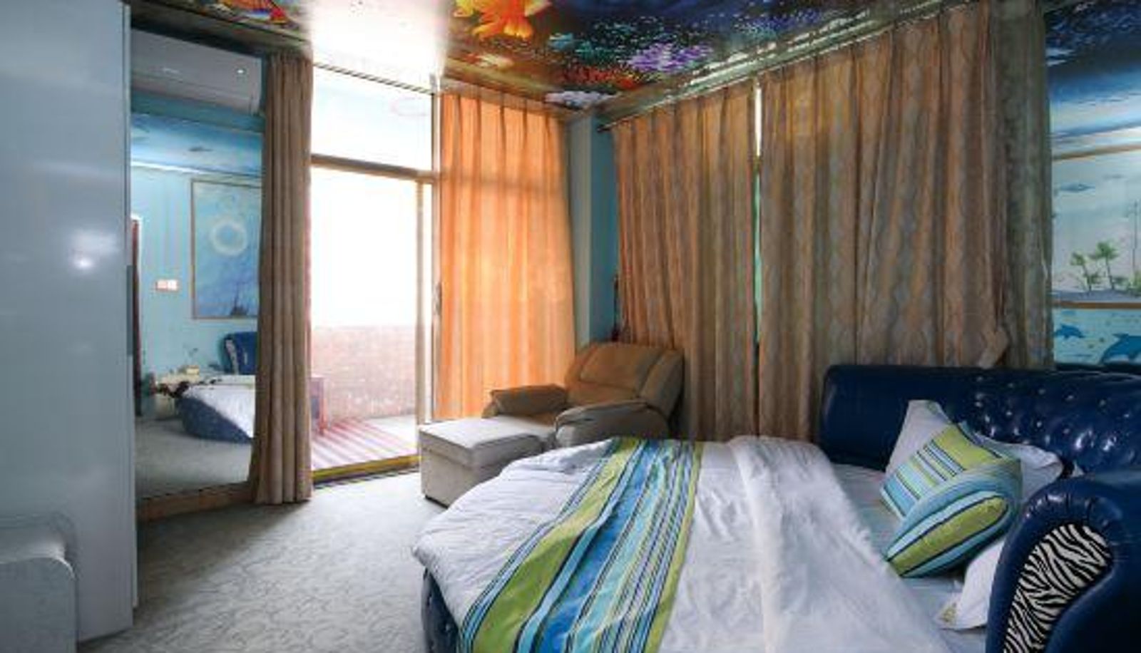 Zimmer - Dongguan Romantic Theme Luxury Apartment
